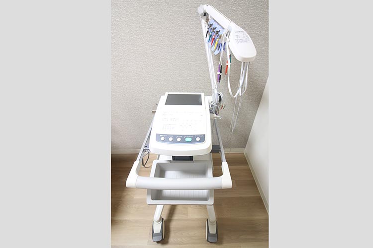 心電図測定器